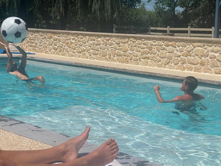 Your own pool & garden
