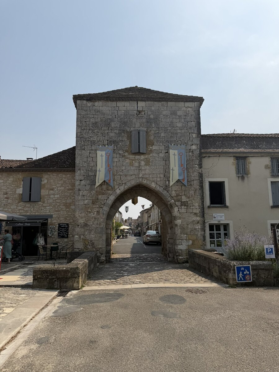 North Saint-Jacques gate in Monpazier viewed from the public approach outside the bastide